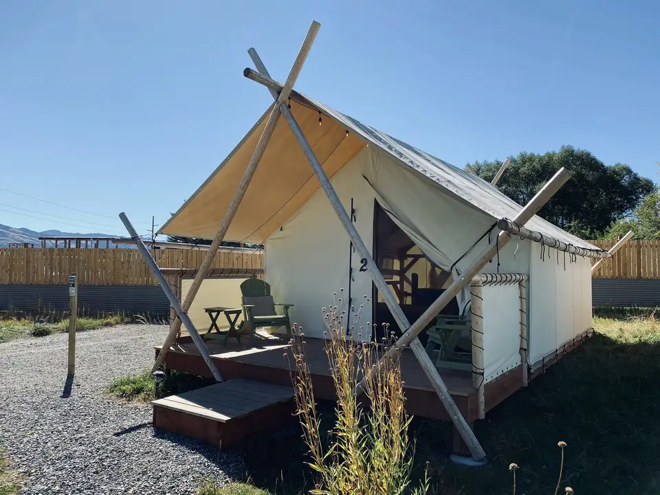 glamping montana